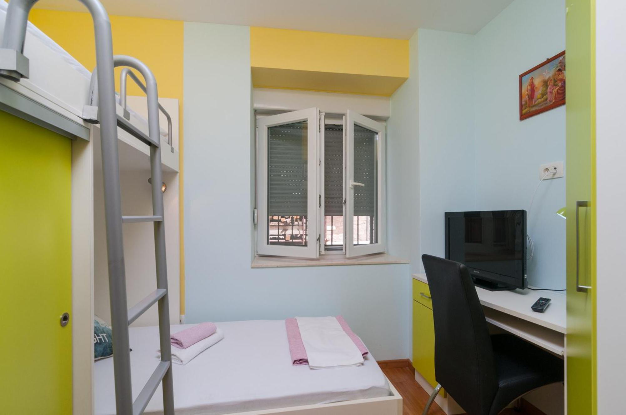 Split Center Apartment Eksteriør billede