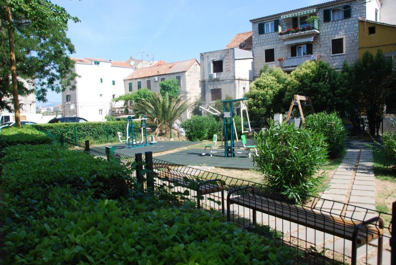Split Center Apartment Eksteriør billede